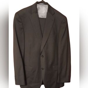 Classic Black Men's Suit  Like New Condition!